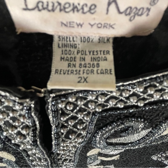 Laurence Kazar Black and White Floral Blazer - Picture 9 of 16